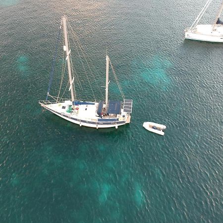 Atao Plongee Hotel Les Anses-d'Arlets Bagian luar foto